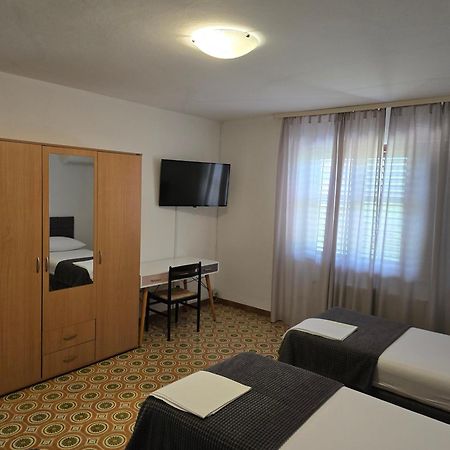 Apartment Dragica Poreč Exterior foto